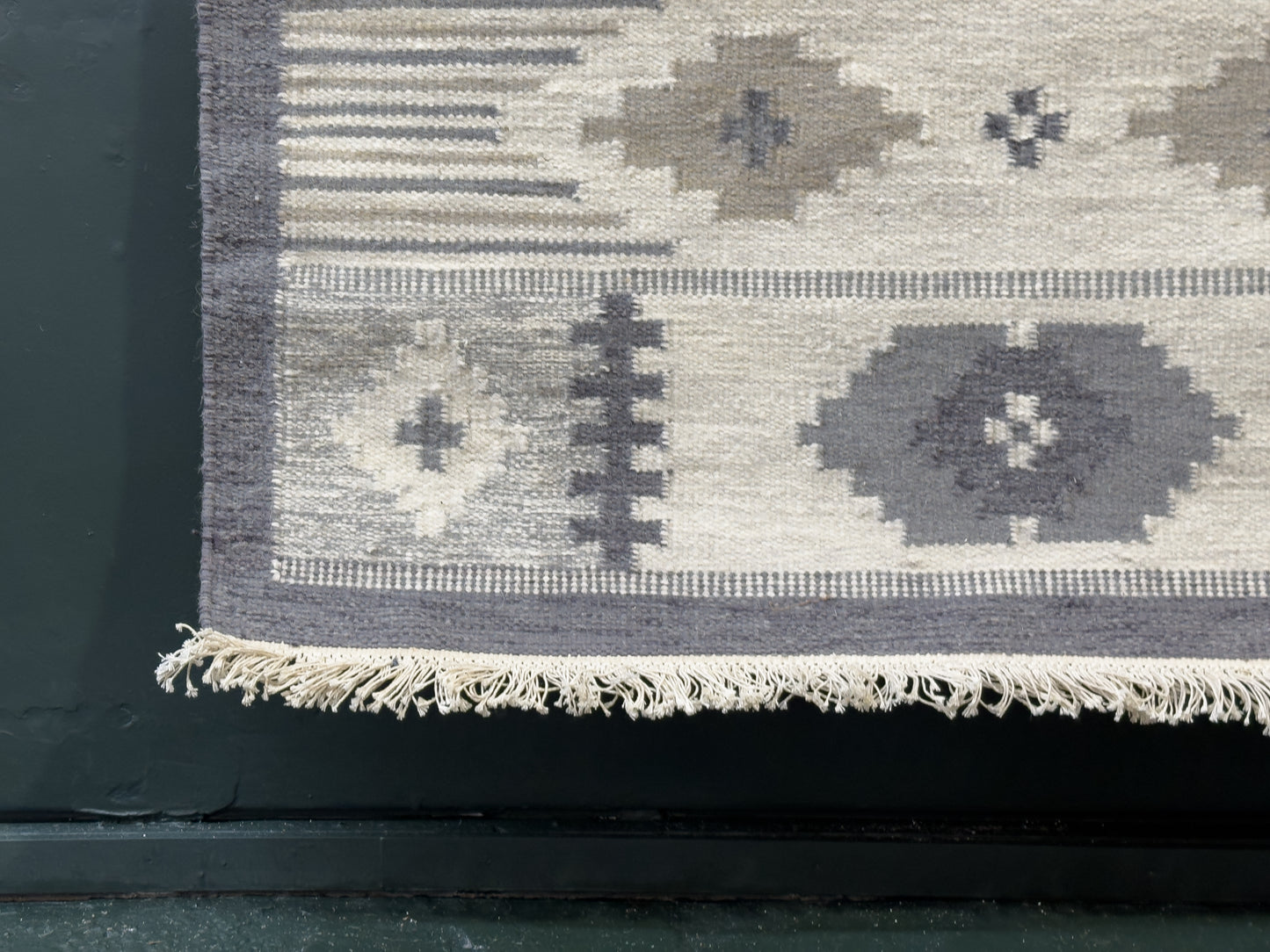 Grey Flat Weave Rug