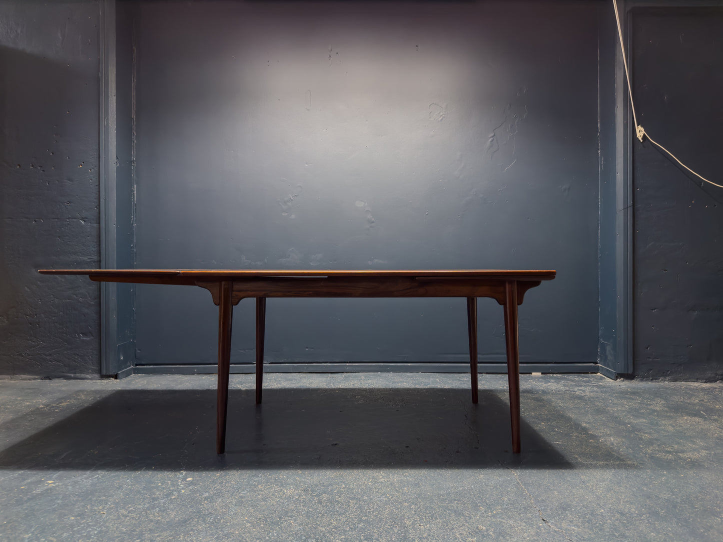 Omann Jun No.54 Rosewood Dining Table