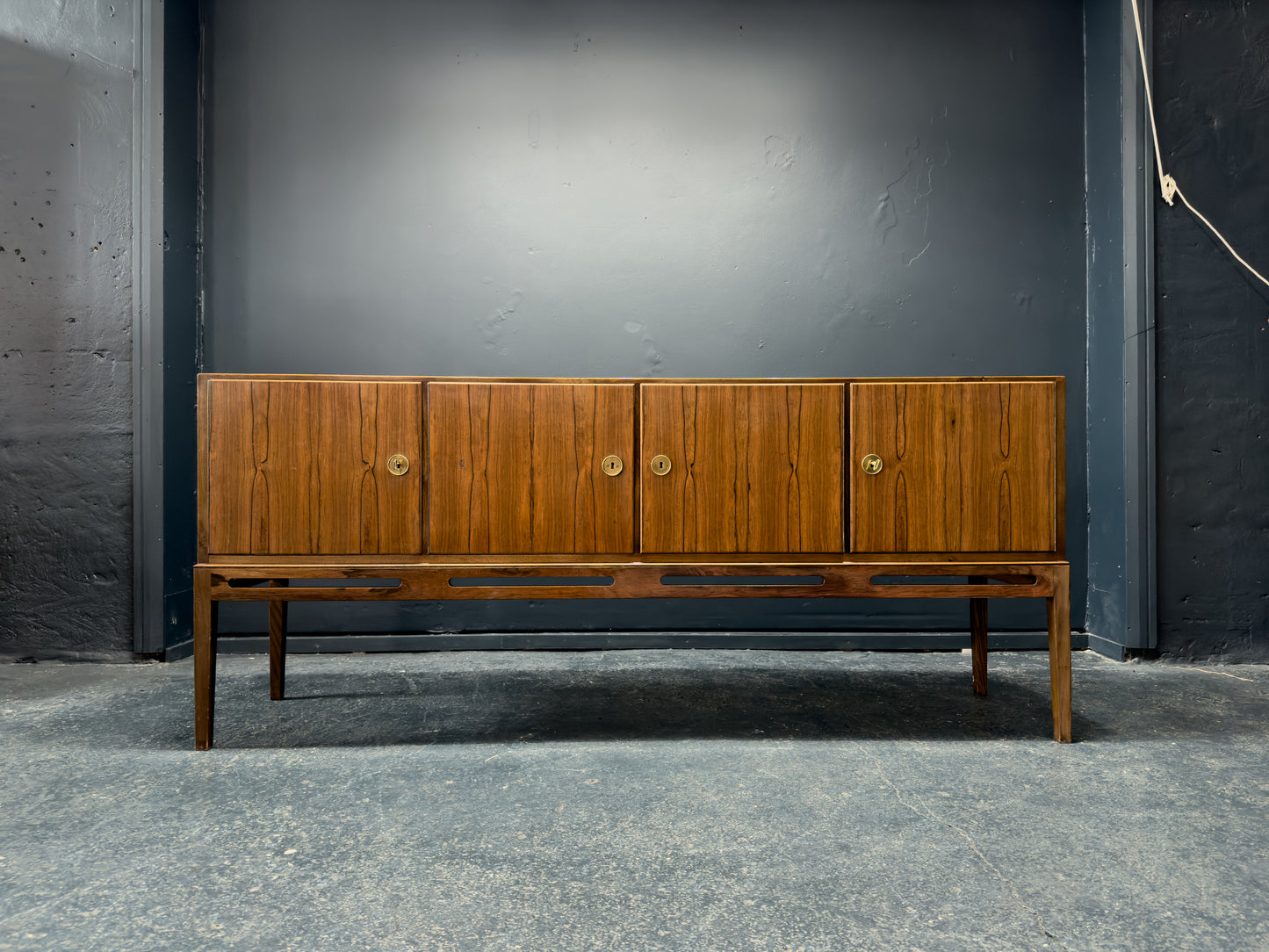 Heltborg Mobler Large Rosewood Sideboard