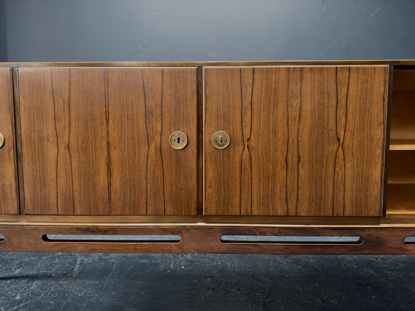 Heltborg Mobler Large Rosewood Sideboard