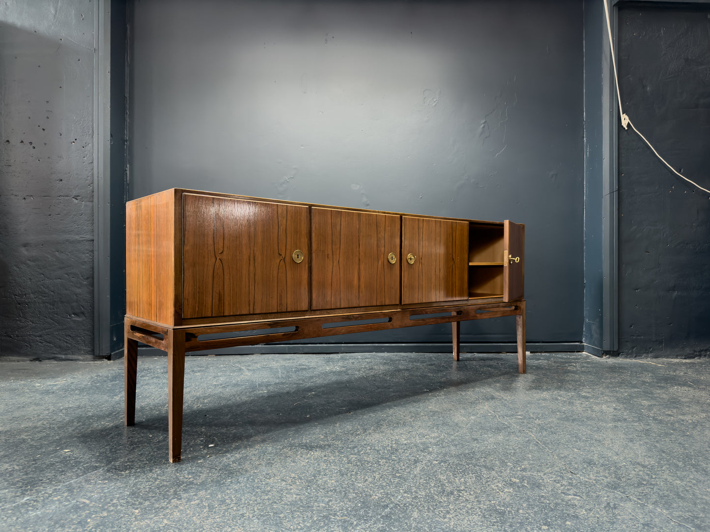 Heltborg Mobler Large Rosewood Sideboard