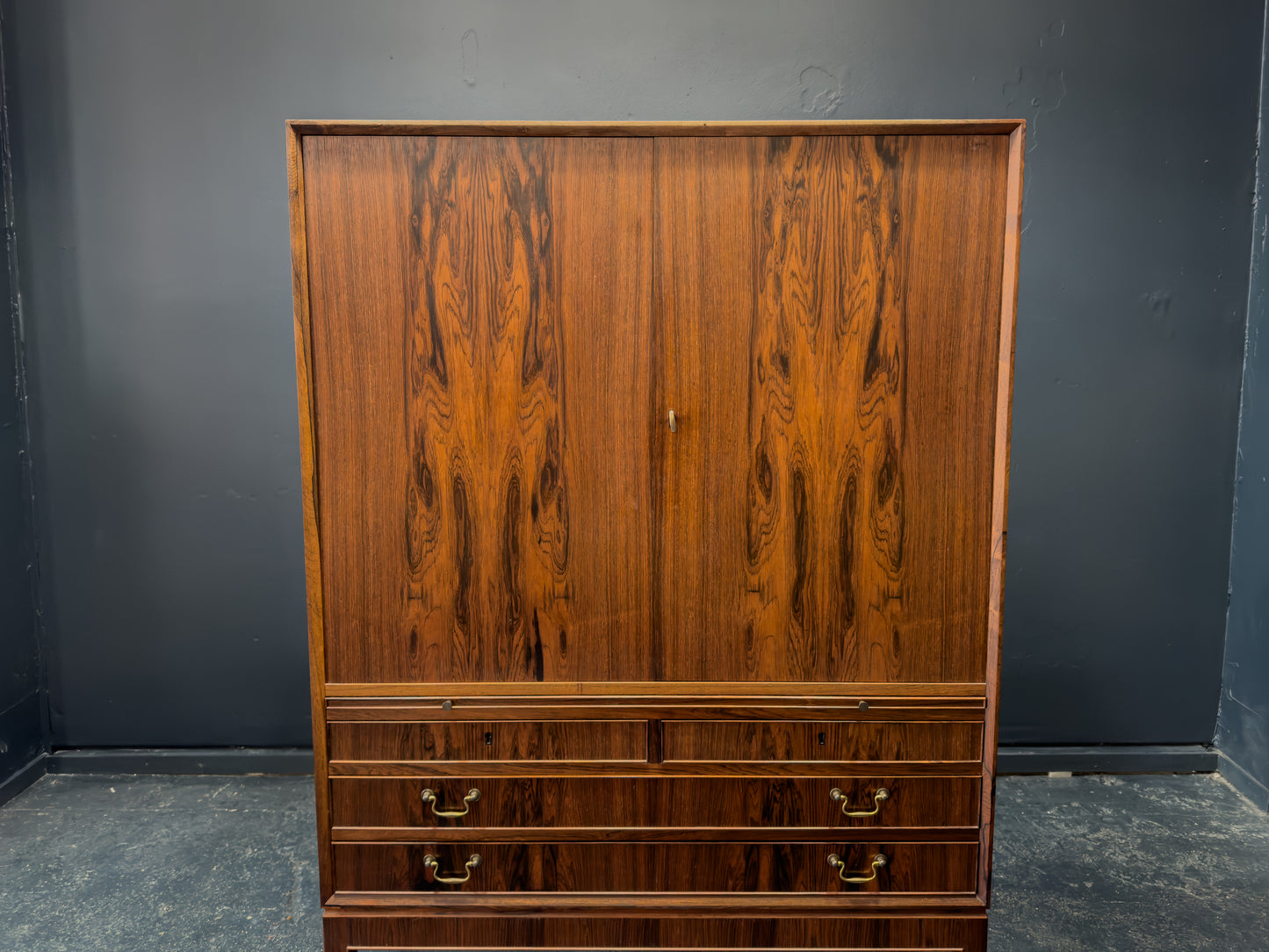 Rosewood Cabinet