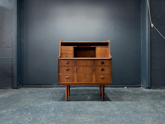 Rosewood Bureau