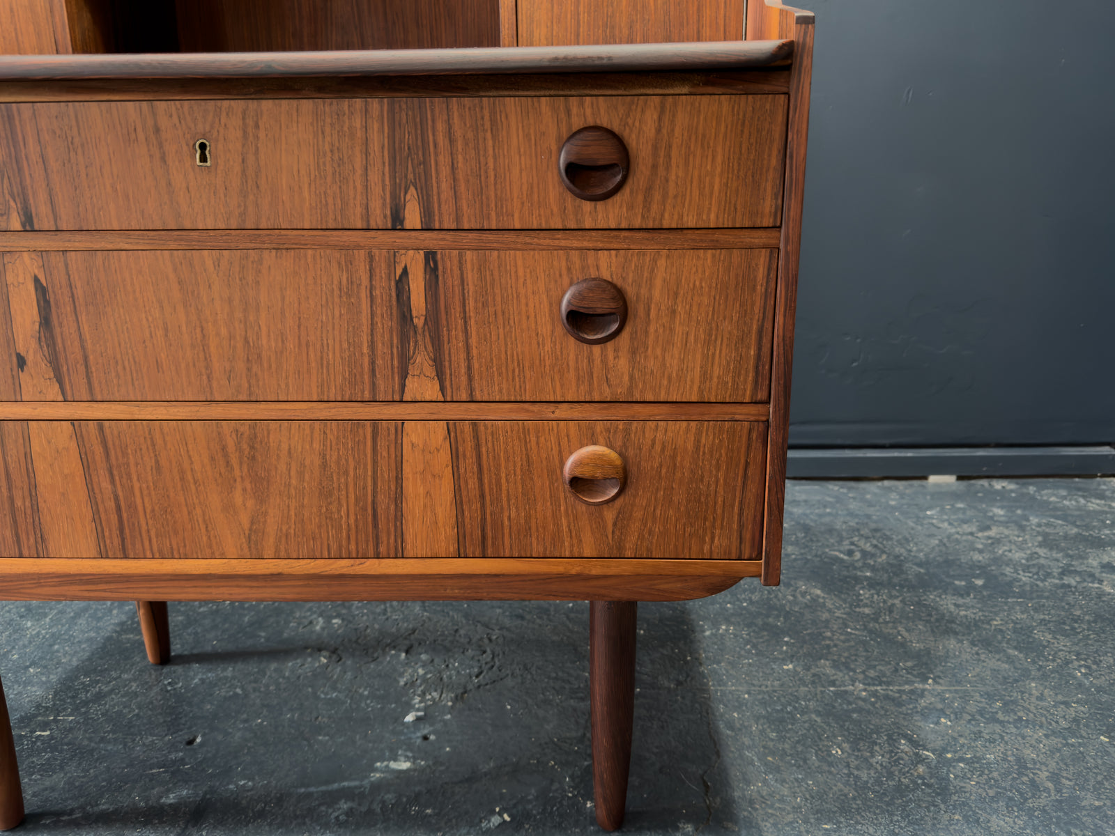 Rosewood Bureau