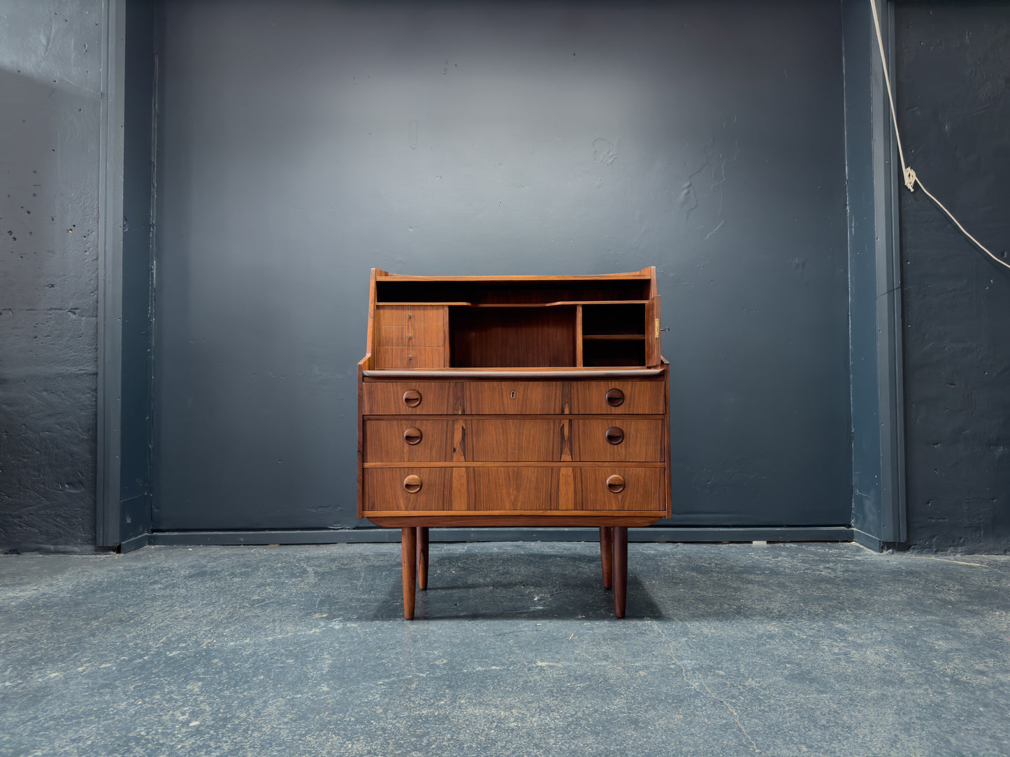 Rosewood Bureau