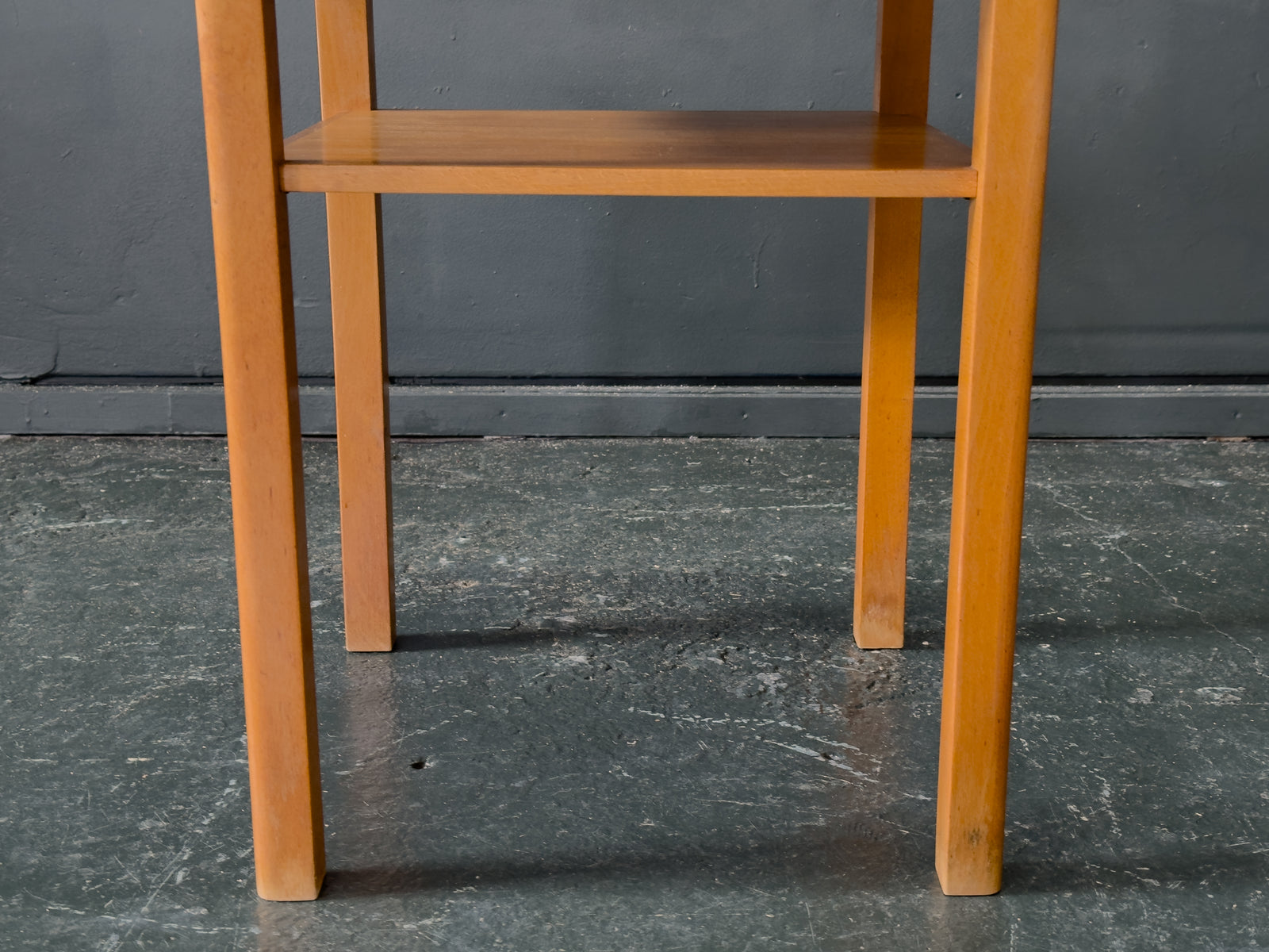 Squared Elm Side Table