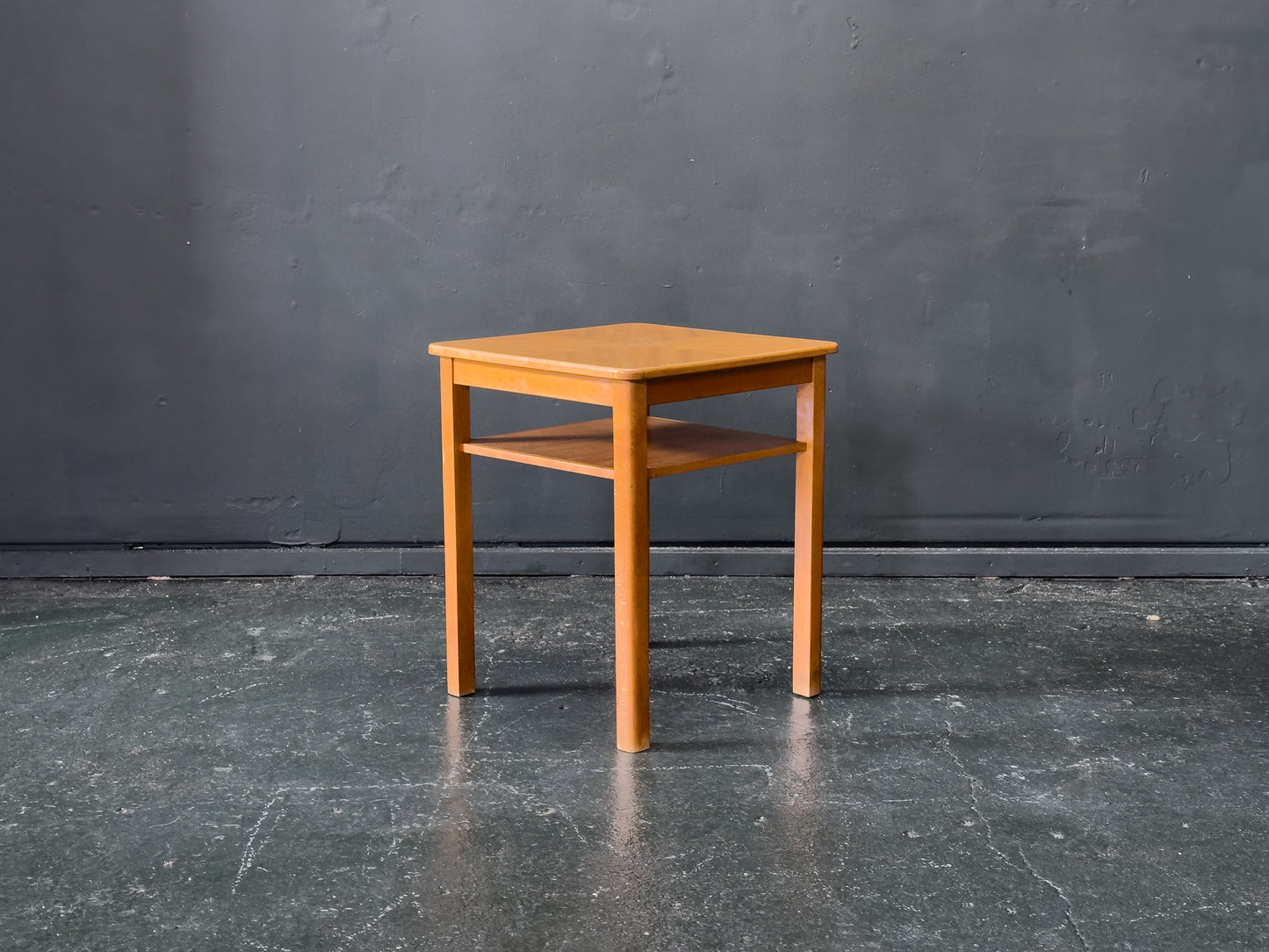 Squared Elm Side Table