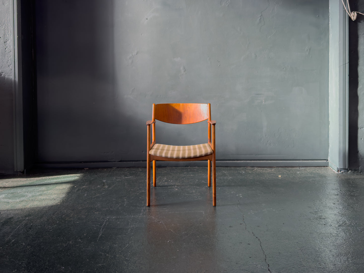 Carver Chair by Henning Kjaernulf for Bruno Hansen