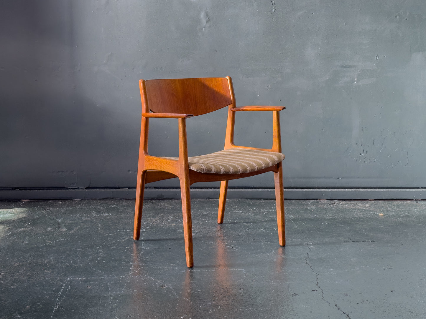 Carver Chair by Henning Kjaernulf for Bruno Hansen