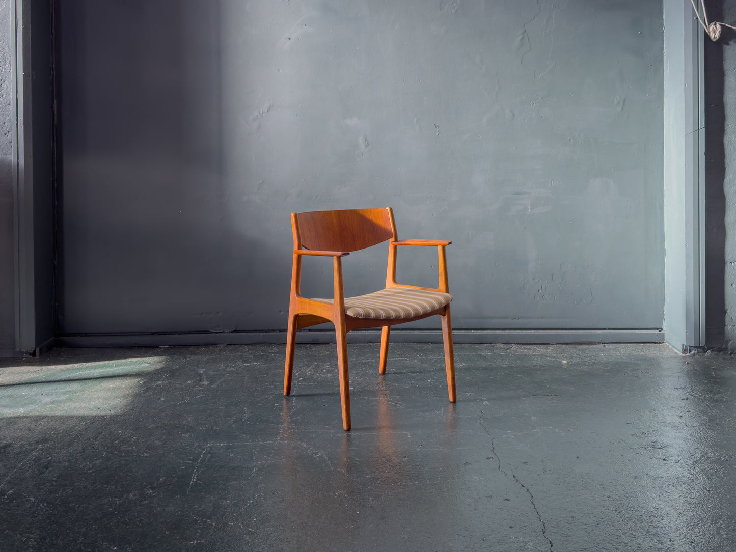 Carver Chair by Henning Kjaernulf for Bruno Hansen