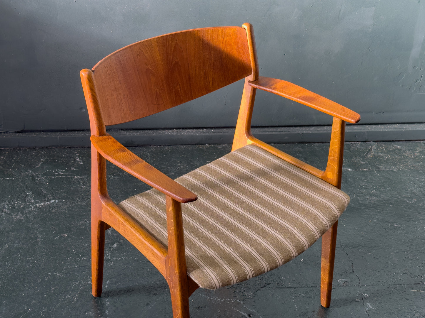 Carver Chair by Henning Kjaernulf for Bruno Hansen