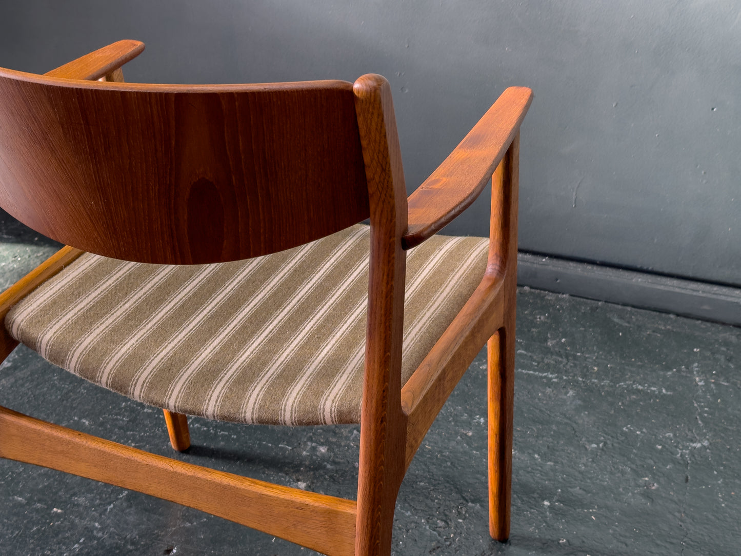 Carver Chair by Henning Kjaernulf for Bruno Hansen