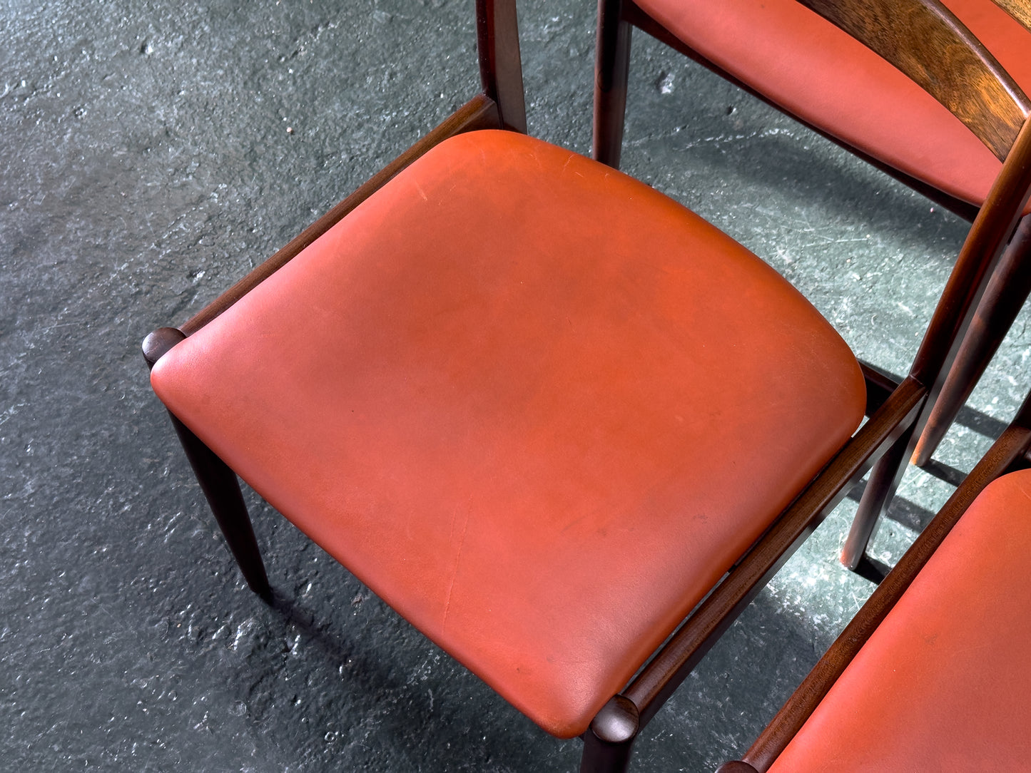 Set of 6 Rosewood Dining Chairs with Red Leather Seat