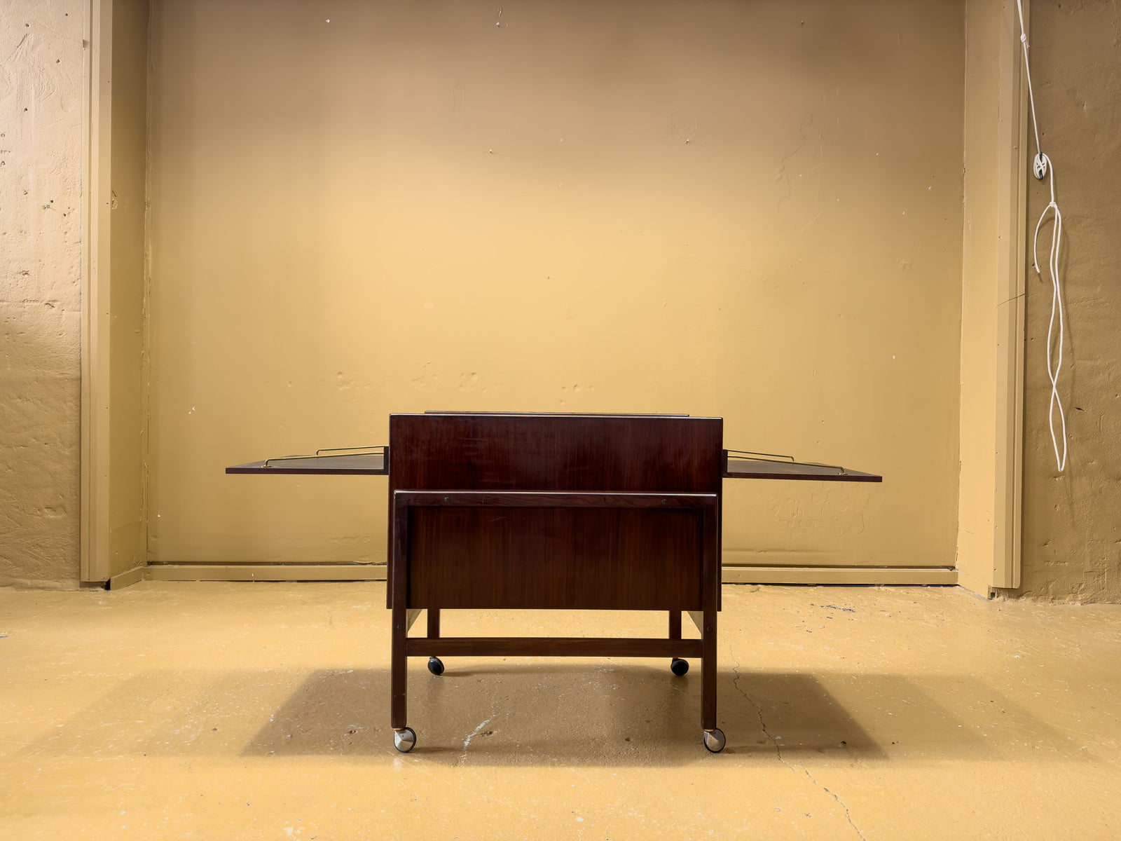 Dyrlund Rosewood Dry Bar Cart