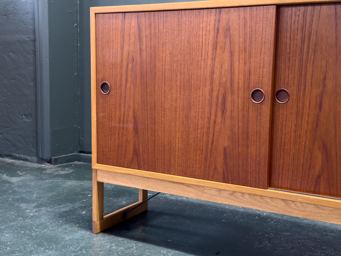Oak and Teak Børge Mogensen Sideboard