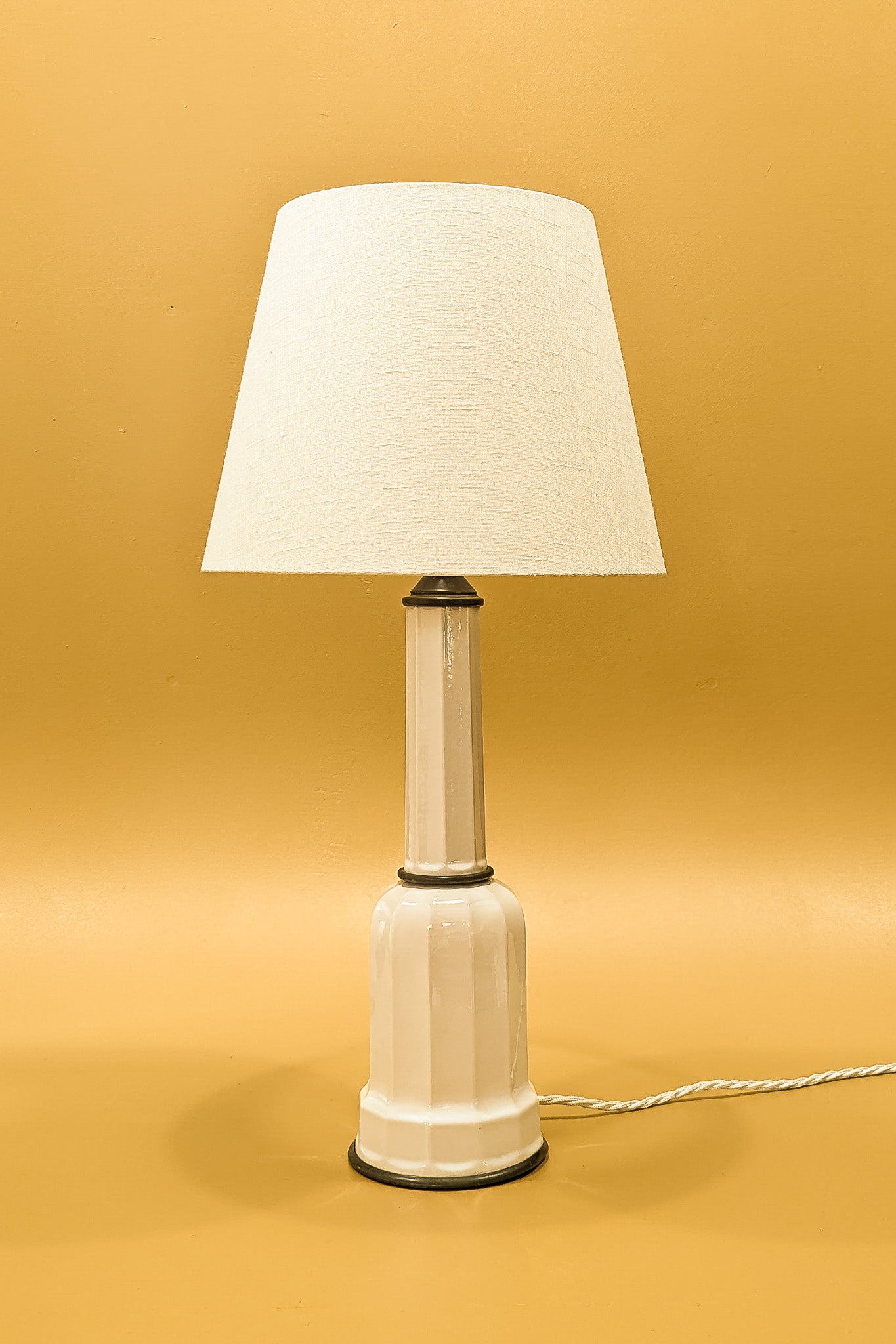 Large Heiberg Table Light